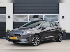 Ford Fiesta - 1.0 EcoBoost 125pk Hybrid Titanium - Trekhaak - Carplay - LED - PDC - Climate & Cruise con