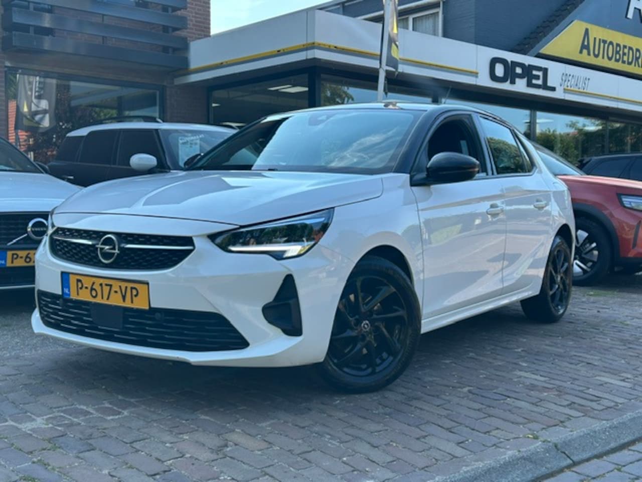 Opel Corsa - 1.2 Turbo 100PK GS Line + 16"/ Airco/ Navi/ Cruise/ CarPlay/ Full-LED/ NL auto - AutoWereld.nl