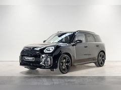 MINI Countryman - Electric E John Cooper Works XL 66.5 kWh | 19 Inch John Cooper Works Runway Spoke black