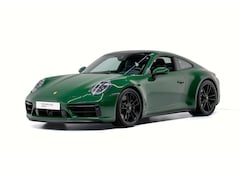 Porsche 911 - Carrera GTS