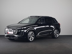 Audi Q6 e-tron - S edition quattro 100 kWh 367 pk | Panoramadak | Warmtepomp | Navigatie | Trekhaak (wegkla