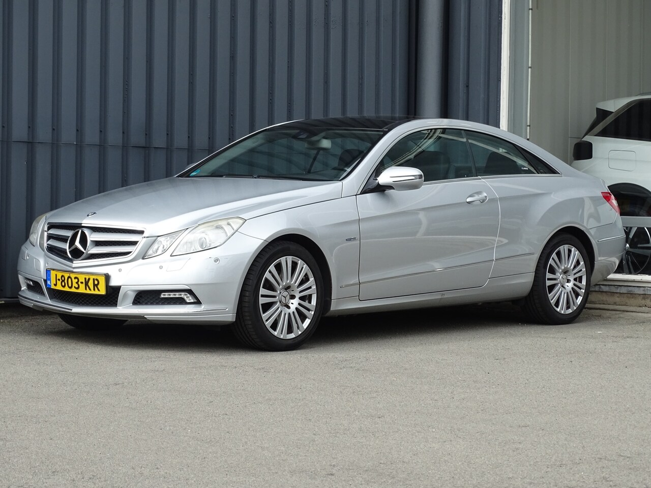 Mercedes-Benz E-klasse Coupé - 250 CGI Elegance Automaat | Pano | Navi - AutoWereld.nl