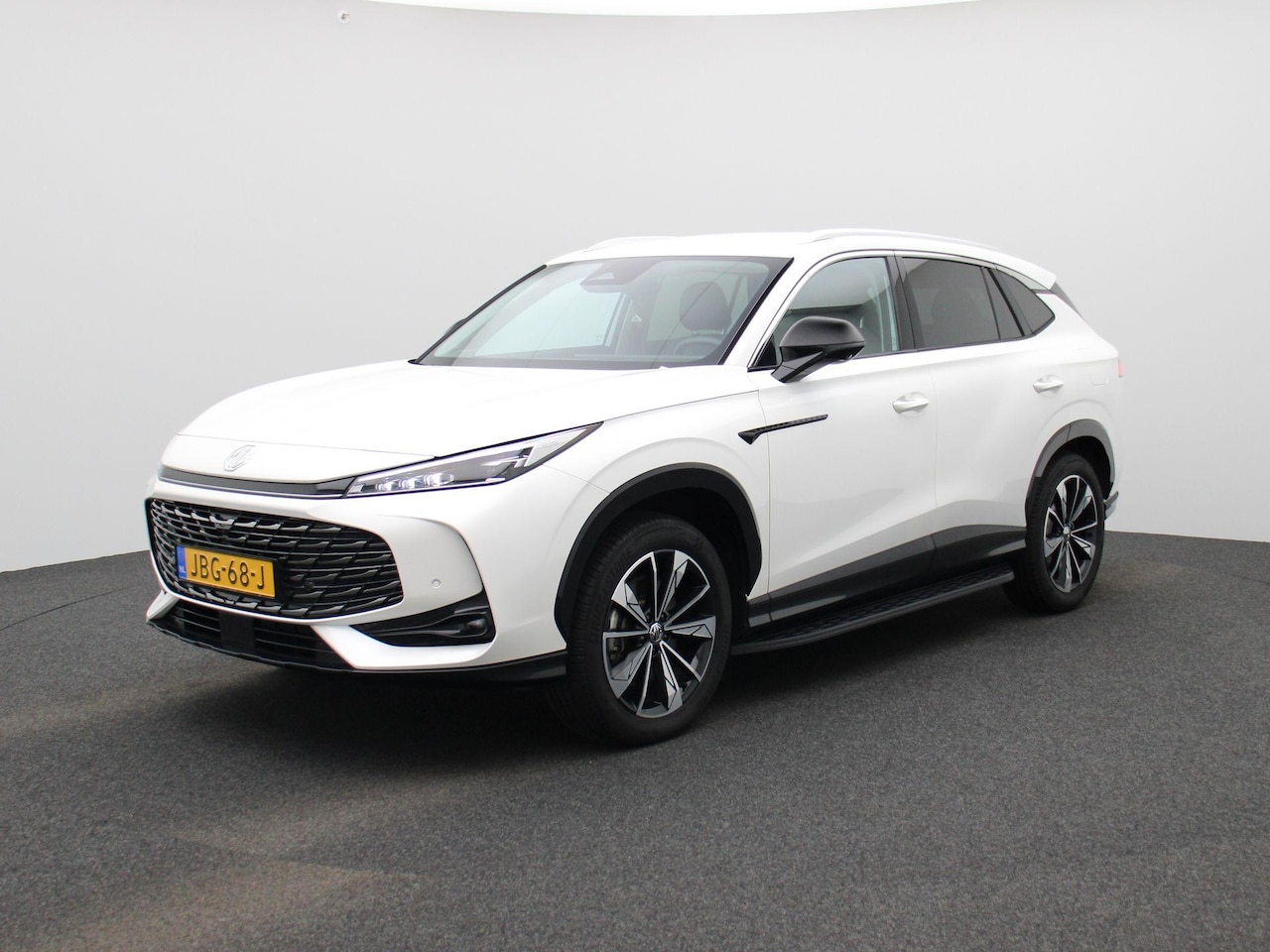 MG MG HS PHEV - 1.5 Aut. Luxury | 7 jaar fabrieksgarantie | 1e-Eig. | 100km Elektrisch | Navi | CarPlay | - AutoWereld.nl
