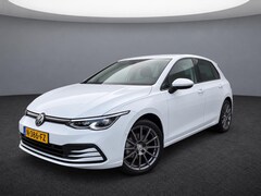 Volkswagen Golf - 1.5 eTSI Life Business / LED / Memory seats / Navigatie / Navigatie / App connect /