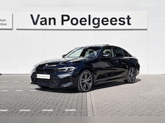 BMW 3-serie - Sedan 330e | M Sport | Panoramadak | Active Cruise Control