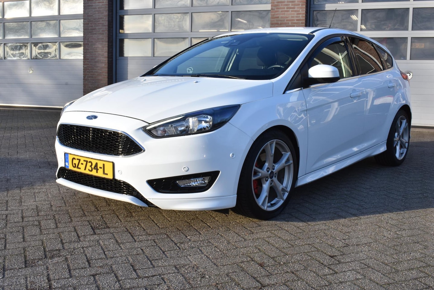 Ford Focus - 1.5 Titanium Edition 1.5 Titanium Edition - AutoWereld.nl