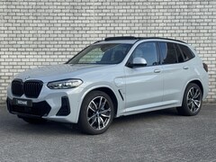 BMW X3 - xDrive30e High Executive | M-Sport | Panoramadak | Leder | Trekhaak | VVS | Alarm Klasse 3
