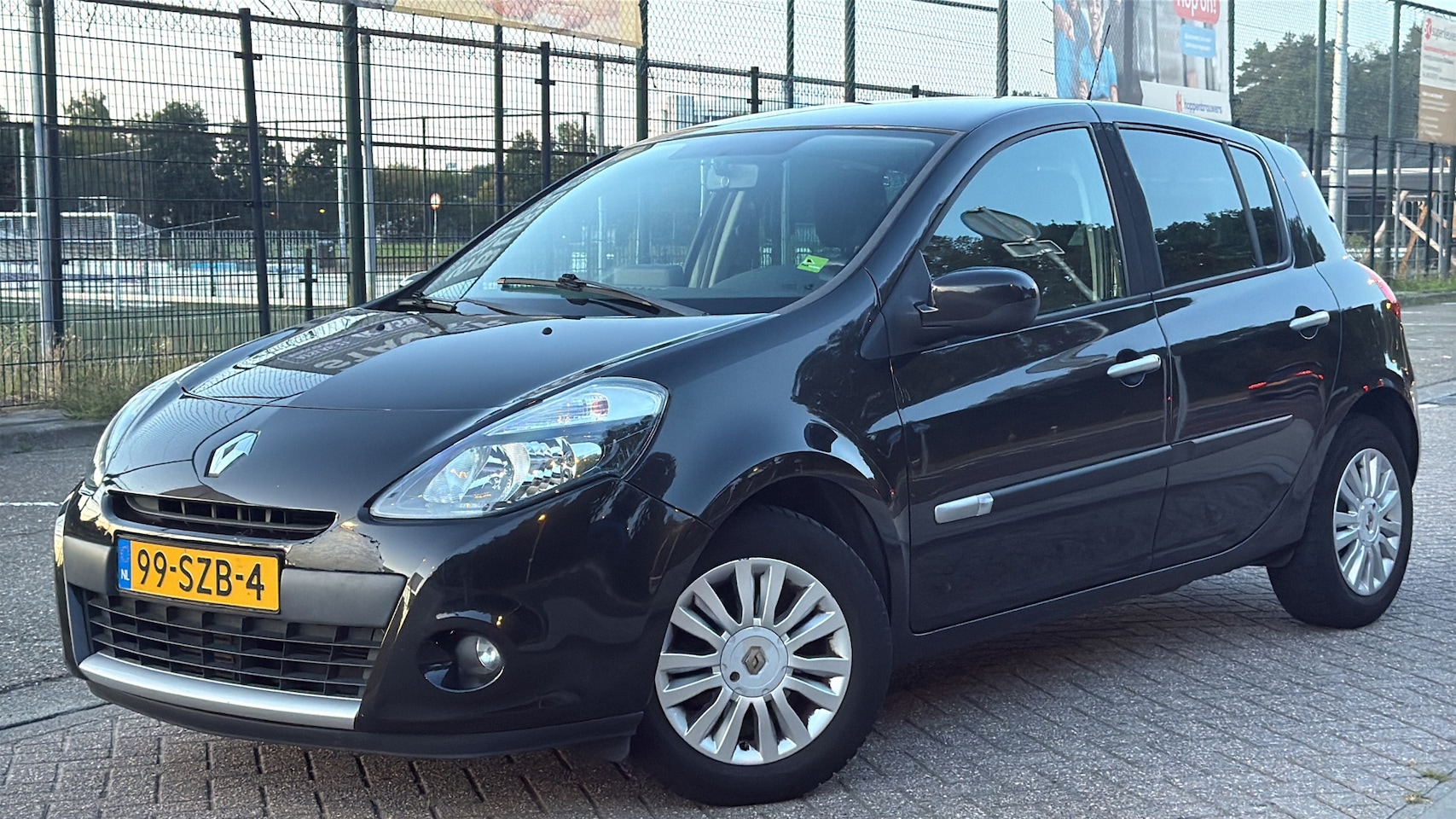 Renault Clio - 1.2 TCE Collection 1.2 TCe Collection - AutoWereld.nl