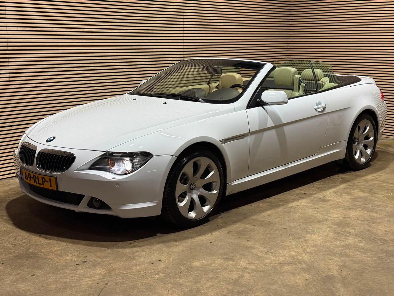 BMW 6-serie Cabrio - 645Ci | 8 cilinder | Winteractie - AutoWereld.nl