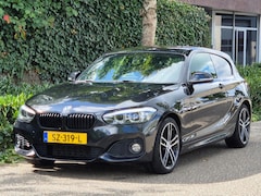 BMW 1-serie - M Sport Edition H&K Apple CarPlay LM NAP Keyless Adaptieve LED 118i Edition Sport Line Sha