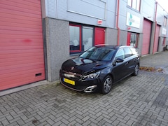 Peugeot 308 SW - 1.2 PureTech Blue Lease Premium let op nieuwe motor
