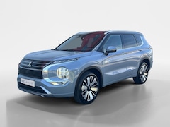 Mitsubishi Outlander - 2.4 PHEV Instyle+ € 5.000 euro korting eigen voorraad| 8 jaar garantie| Snel leverbaar | T