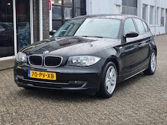 BMW 1-serie - 120i High Executive AIRCO|CRUISE|NAVISCHERM|LEDER