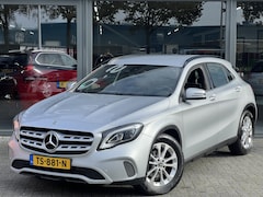 Mercedes-Benz GLA-Klasse - 180 Business Solution Plus Upgrade Edition | Apple Carplay | Camera | Stoelverwarming