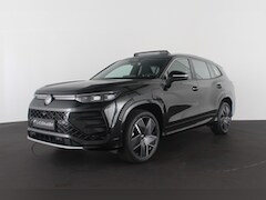 Volkswagen Tayron - 1.5 eHybrid R-Line Edition > 272pk/Pano.schuifdak/Trekhaak/116km WLPT Plug-in hybride