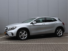 Mercedes-Benz GLA-Klasse - 200 Premium | Trekhaak | 360 Camera | LED