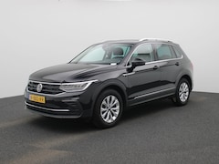 Volkswagen Tiguan - 1.5 TSI Life Business 130 PK| Origineel Nederlands | 1e Eigenaar | Navigatie | Achterklep