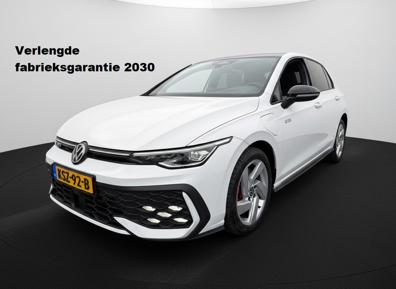Volkswagen Golf - GTE 1.5 272PK DSG HYBRID GTE-SPORT 360°CAMERA/NAVI/HEAD-UP!/CARPLAY**** - AutoWereld.nl