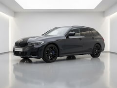 BMW 3-serie Touring - M340i xDrive | Panorama | Camera | Laser | Driving Assistant Professional | 2 Jaar Garanti