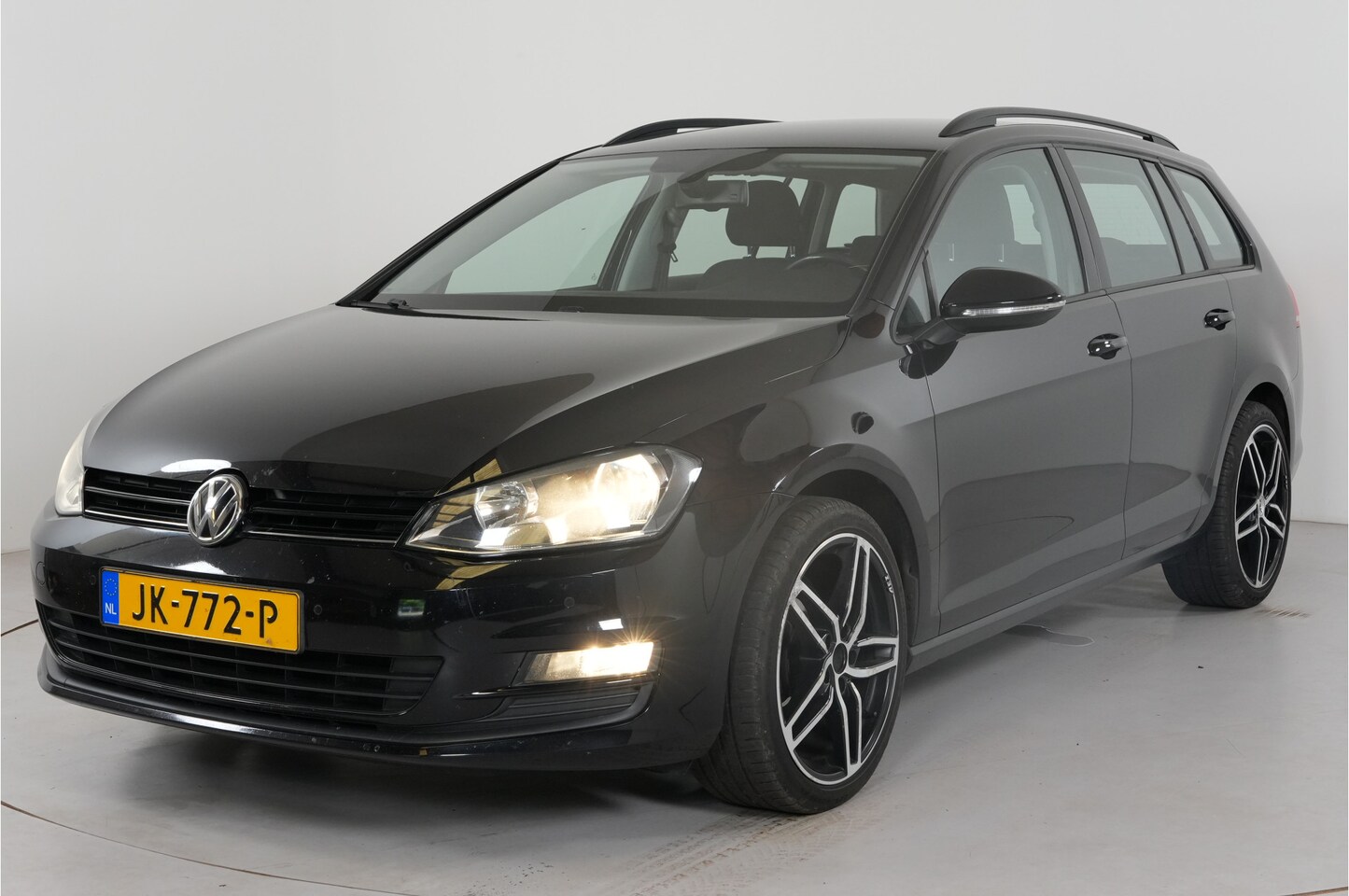 Volkswagen Golf Variant - 1.6 TDI Comfortline | Trekhaak | Cruise | Navi | Climate | - AutoWereld.nl