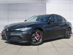 Alfa Romeo Giulia - 2.0 T AWD Veloce Adaptieve vering | Info:Ton Peters 06-53955459