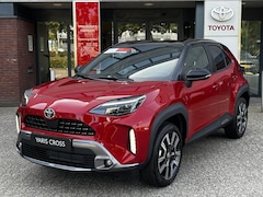 Toyota Yaris Cross - 1.5 Hybrid 130 Executive HEAD-UP EL-ACHTERKLEP LM-VELGEN 17" JBL-SPEAKERS STOELVERWARMING