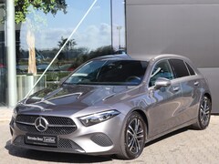 Mercedes-Benz A-klasse - 180 Star Edition Luxury Line l Keyless l Achteruitrij camera l Stoelverwarming