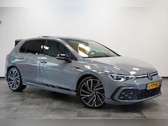 Volkswagen Golf - 2.0 TSI GTI Akrapovič Panoramadak Harman&Kardon Sterrenhemel 19''LM