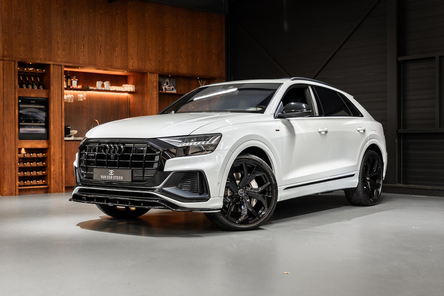 Audi Q8 - 55 TFSI e quattro Pro Line S RS Seats | Maxton | Pano | 23" - AutoWereld.nl