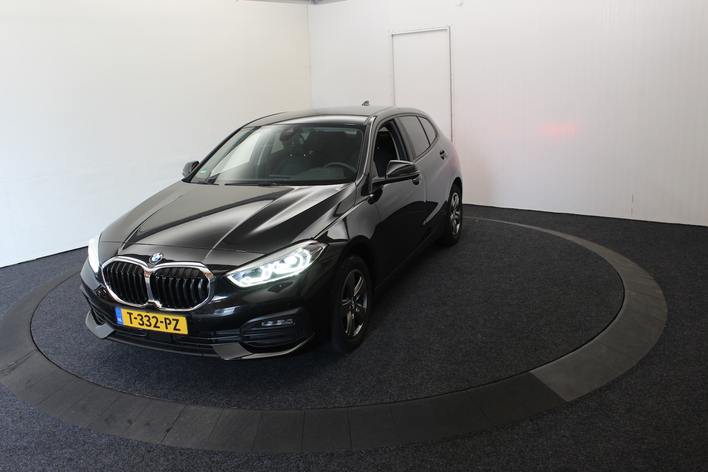 BMW 1-serie - 118i Camera 136PK Virtual Stoelverwarming Dhoek - AutoWereld.nl