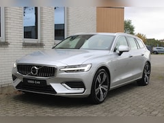 Volvo V60 - T6 AUT8 310PK Inscription, Standkachel | Adaptieve Cruise Control met Pilot Assist | BLIS