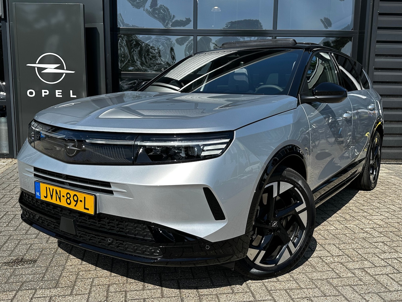 Opel Grandland - 1.6 Turbo 195 PK Plug-in-Hybrid GS |SOH 99%| 2+6 JAAR GARANTIE| ELEK. GLAZEN SCHUIF-/KANTE - AutoWereld.nl