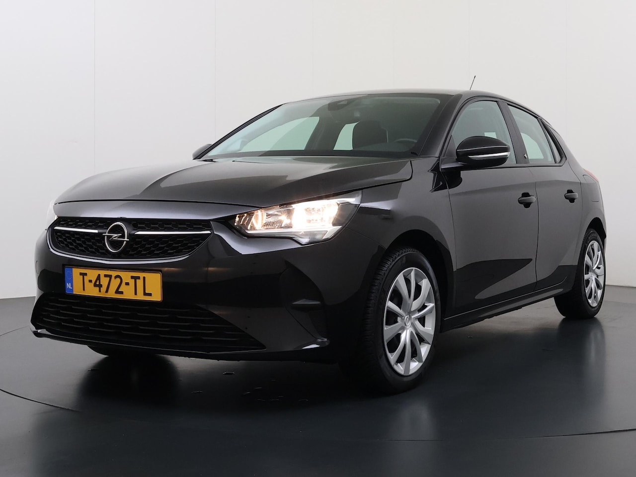 Opel Corsa-e - Level 2 50kWh | 1ste eigenaar | ACCU 95% | Winterpakket | Parkeersensoren | AppleCarPlay/A - AutoWereld.nl