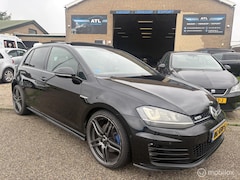 Volkswagen Golf - 2.0 TDI GTD