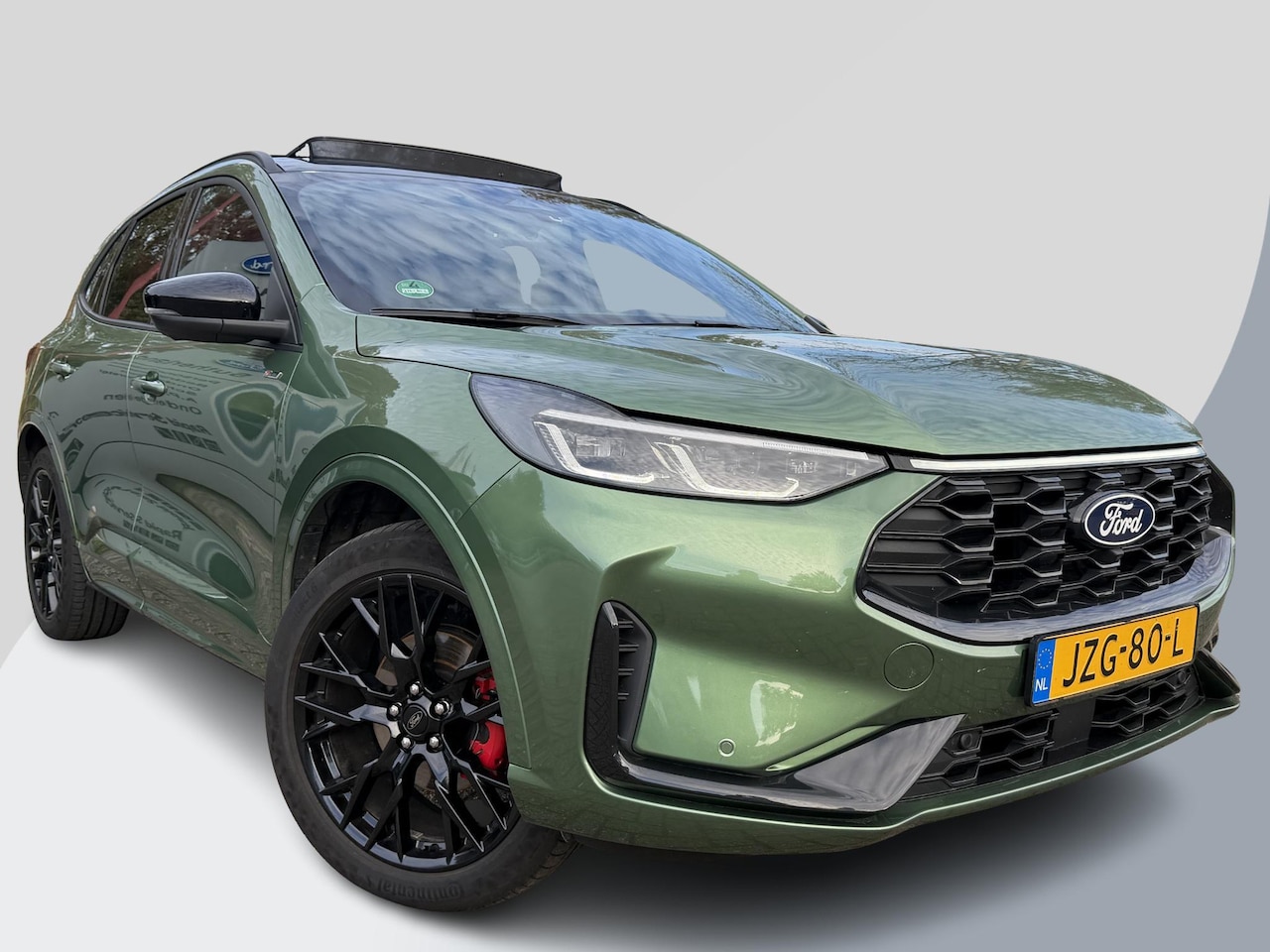 Ford Kuga - 2.5 PHEV ST-Line X 243pk | Black Package | Wegklapbare trekhaak (elektrisch bedienbaar) | - AutoWereld.nl