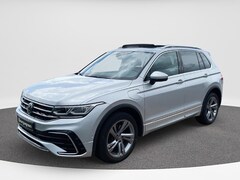 Volkswagen Tiguan - 1.4 TSI eHybrid R-Line Business+ | PHEV | Trekhaak | Pano | A.cam | Winterpakket | 245Pk |