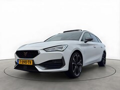 CUPRA Leon Sportstourer - 1.4 e-Hybrid 245PK VZ Adrenaline Pano Keyless Schaalstoelen