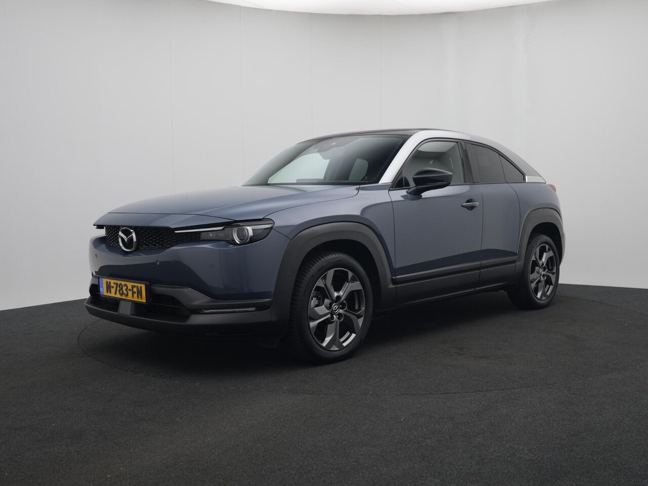 Mazda MX-30 - e-SkyActiv EV Luxury 36 kWh : dealer onderhouden - AutoWereld.nl