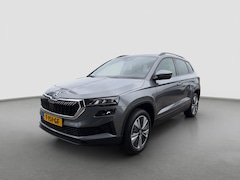 Skoda Karoq - 1.5 TSI ACT 150pk Automaat Business Edition | Schuifdak | Trekhaak | Stoelverwarming | Stu