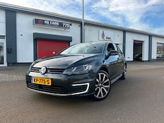 Volkswagen Golf - 1.4 TSI GTE