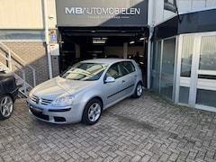 Volkswagen Golf - 1.4 Trendline/5DRS/1JR APK/Airco/Carplay/Groot Scherm/Sport, Uitvoering