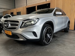 Mercedes-Benz GLA-Klasse - 250 Prestige Pano|Camera|Trekhaak|stoelverw|Carplay|Cruise|
