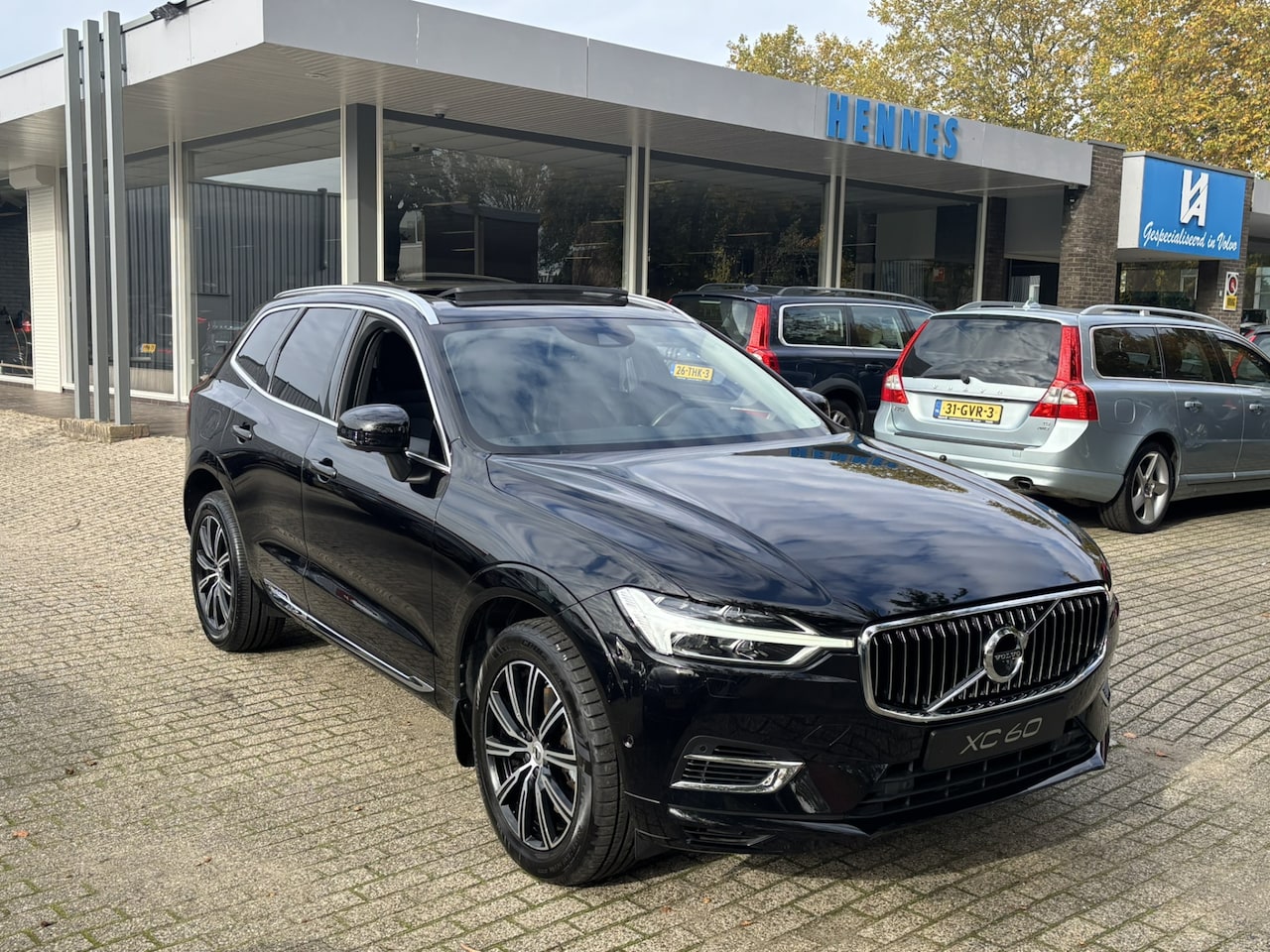 Volvo XC60 - T8 AWD Inscription 360 Keyless ACC Pano - AutoWereld.nl