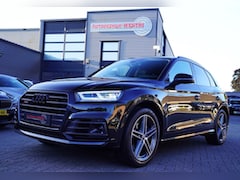Audi SQ5 - 3.0 TFSI SQ5 Quattro ProLine Plus Panorama | LED | Sportsound | Climatronic | Stoelverwarm