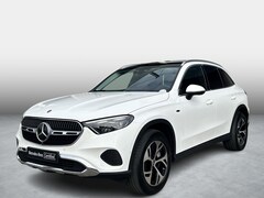 Mercedes-Benz GLC-klasse - 300e 4MATIC Luxury Line | Panoramadak | Trekhaak | Memory