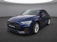 Audi A3 Limousine - 35 TFSI 150pk S edition / Panoramadak / Sonos / Parking Plus / Optiek Zwart + HAL