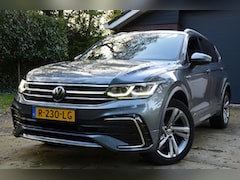 Volkswagen Tiguan Allspace - 1.5 TSI R-Line Business+ 7 Persoons. Automaat/Navi/Pdc/Ecc/Achteruitrijcamera/Panoramadak/