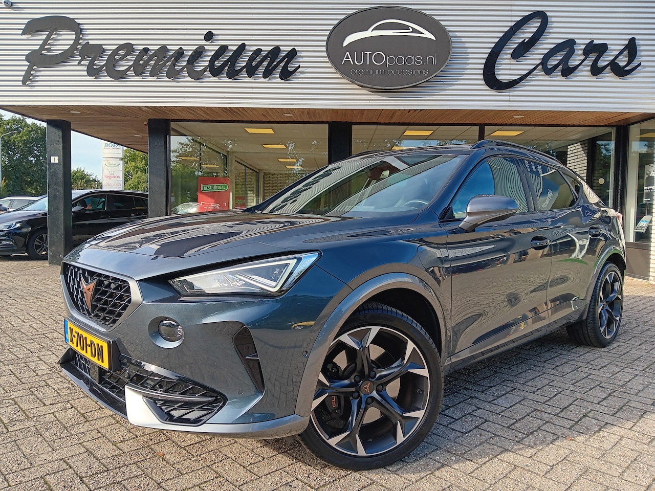 CUPRA Formentor - 1.4 e-Hybrid VZ Copper Edition|ALLE OPTIES|MEMORY|PANO|WINTERPAKKET|NIEUWSTAAT - AutoWereld.nl