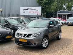 Nissan Qashqai - 1.2 N-Connecta Aut/Navi/Camra/Stoelverwarming/Cruise/Trekhaak/Apk/Dealer onderhoud/2 sleut