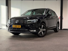Volkswagen Tiguan - 1.4 TSI ACT DSG Aut Panodak Trekhaak Leder Led 360camera Keyless Virtualcockpit